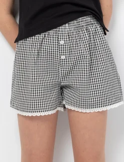 Checkered Elastic Waist Shorts