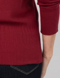 Crew-neck Knit Sweater