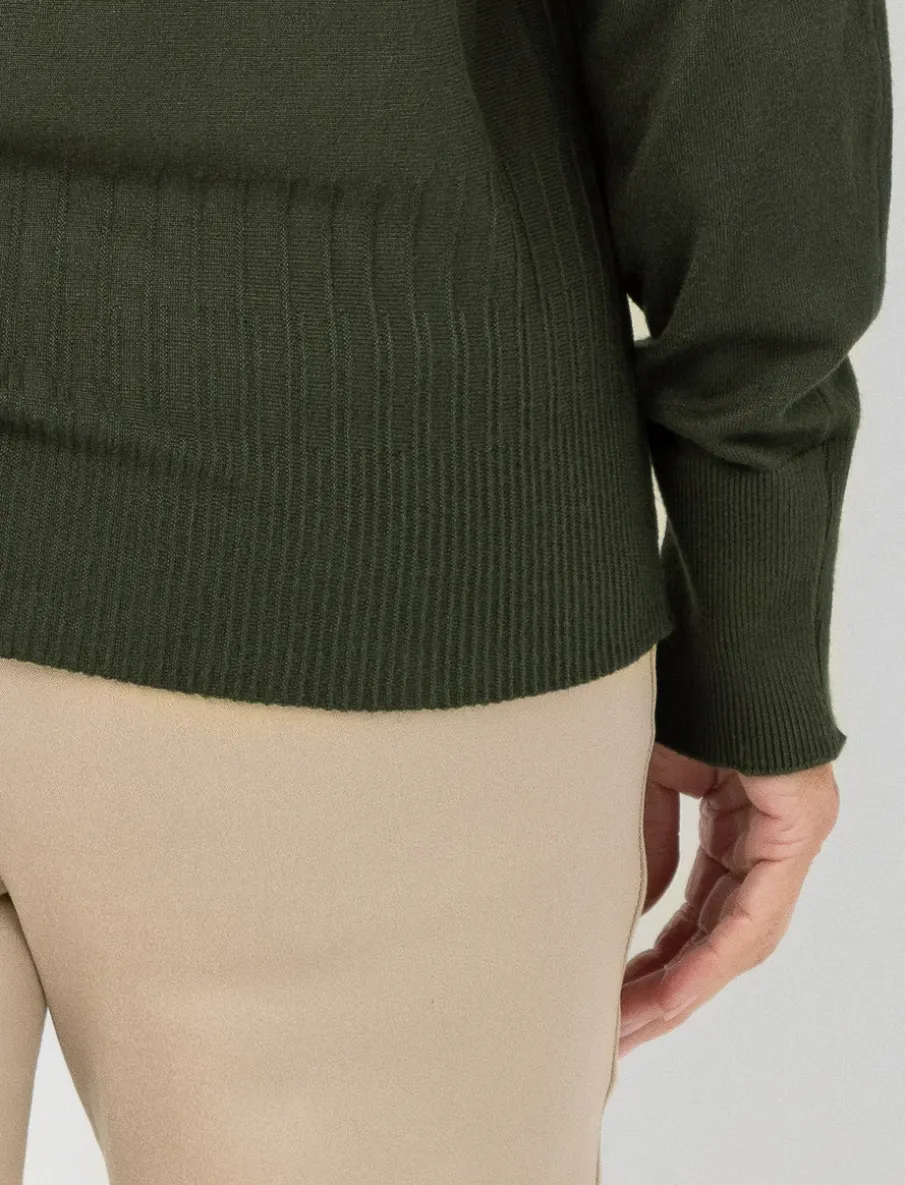 Crew-neck Knit Sweater