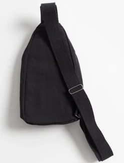 Crossbody Bag with Zipper Closure