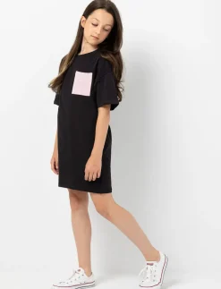 Dress T-shirt with Printed Pocket