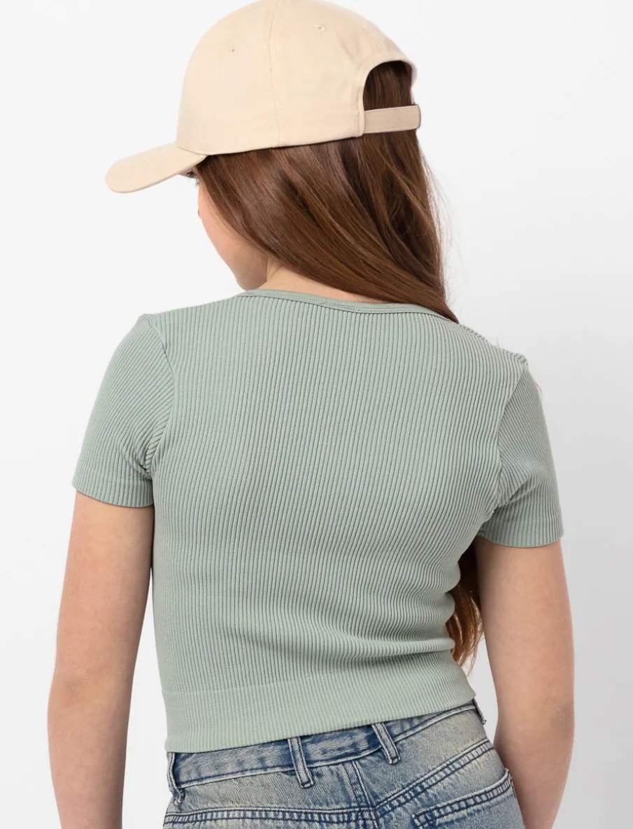 Essential Seamless T-shirt