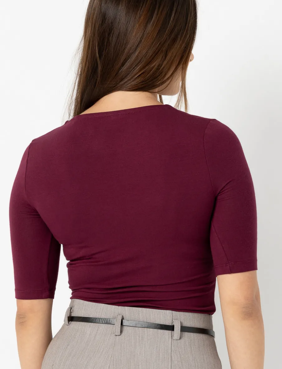 Fitted Crew-neck T-shirt