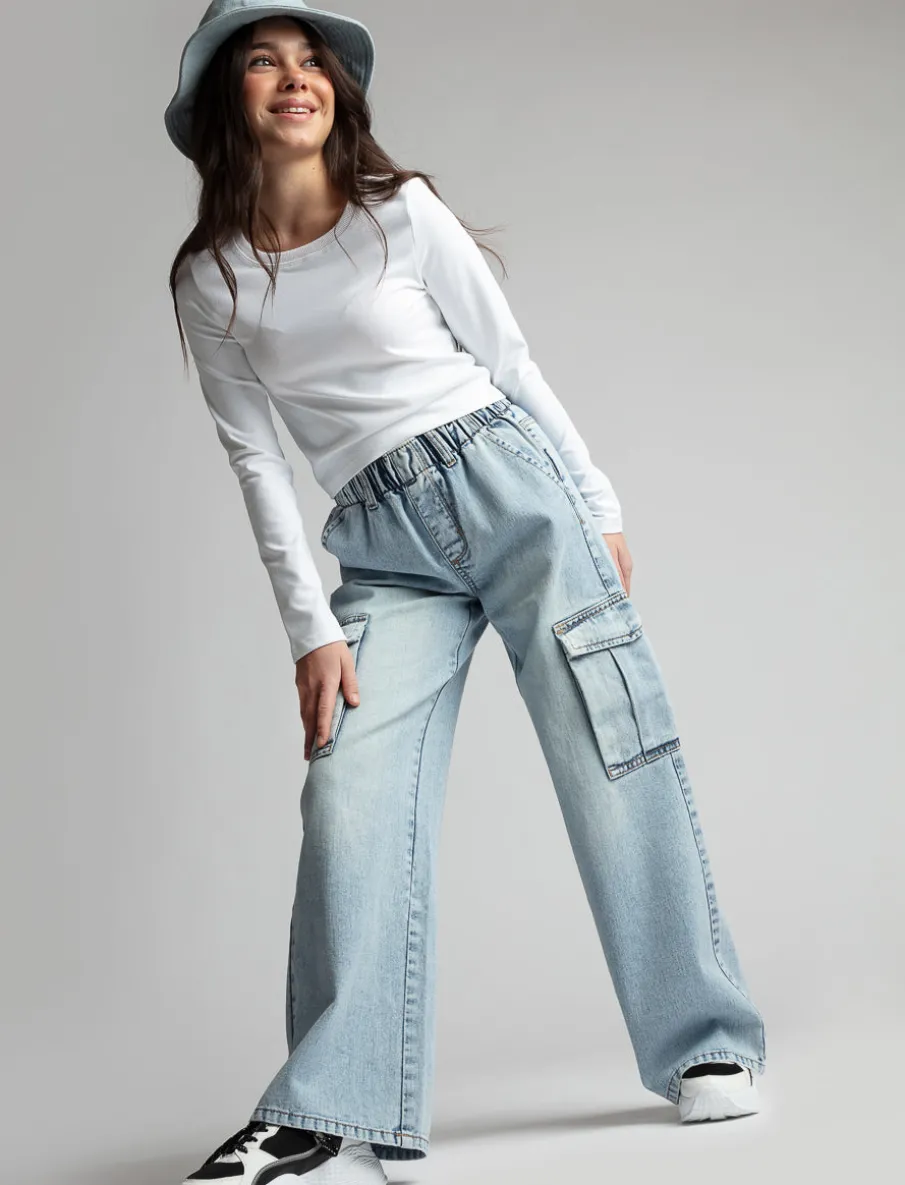 Fitted Long-sleeve T-shirt
