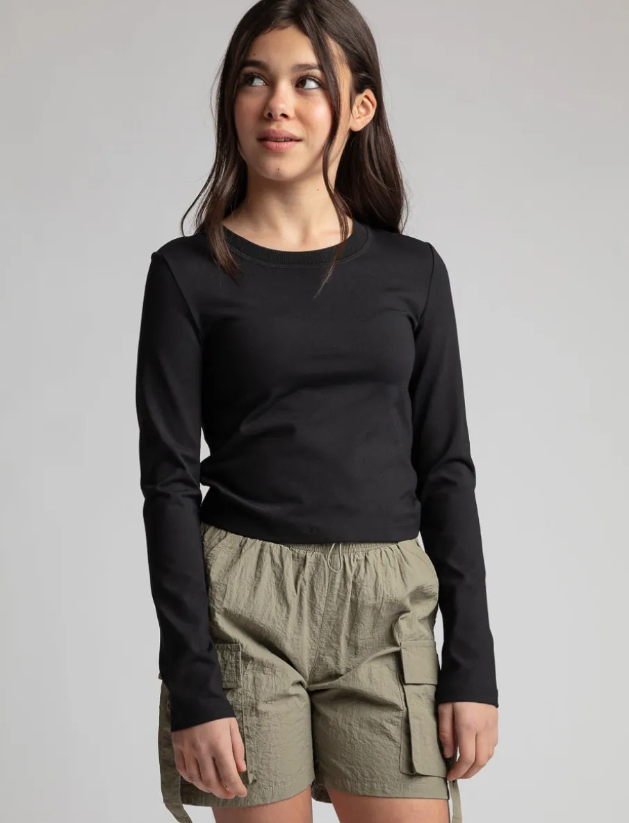Fitted Long-sleeve T-shirt