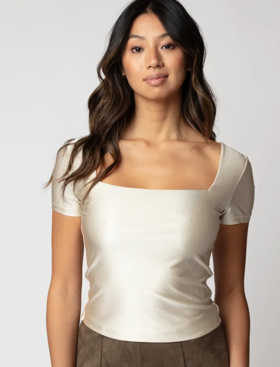 Fitted Square-neck T-shirt