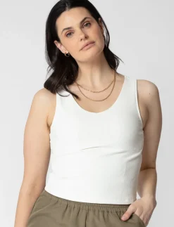 Fitted V-neck Tank top