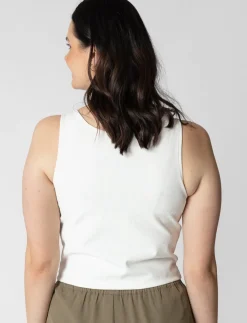 Fitted V-neck Tank top