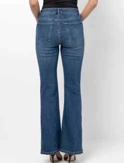 flared-leg jeans