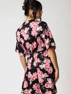 Floral Short-sleeve Kimono