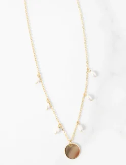 Gold Pendant Necklace with Pearls