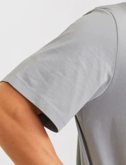 Graphic Crew-neck T-shirt