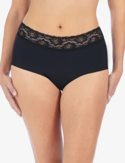 High-waisted Undies with Lace
