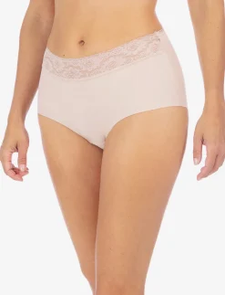 High-waisted Undies with Lace