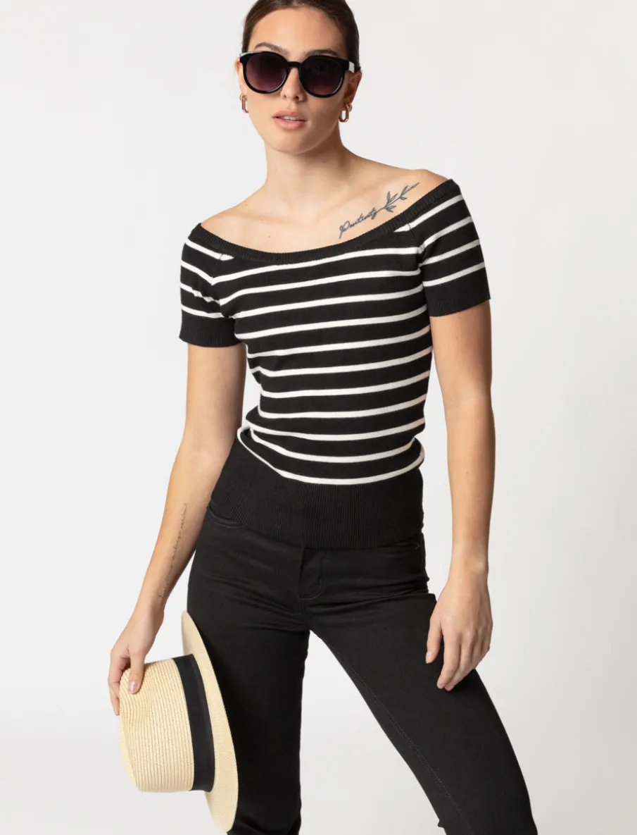 Knit Boat-neck T-shirt
