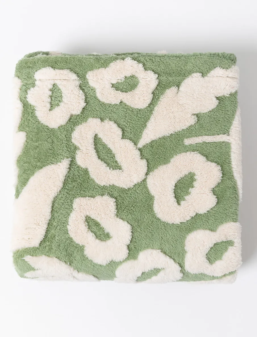 Leaf Print Jacquard Sherpa Throw