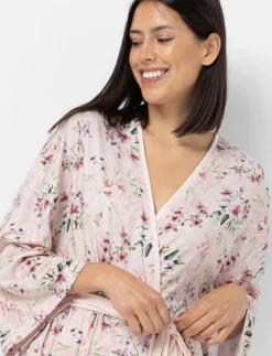 Lightweight Floral-print Bathrobe