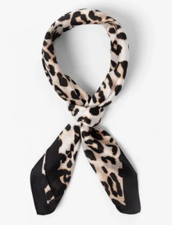 Lightweight Scarf