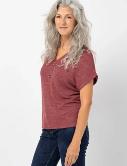 Loose-fit T-shirt with Buttons