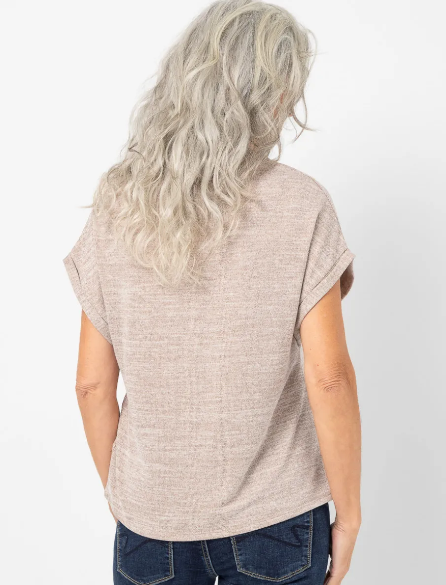 Loose-fit T-shirt with Buttons