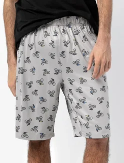 Pajama shorts with an elastic waistband