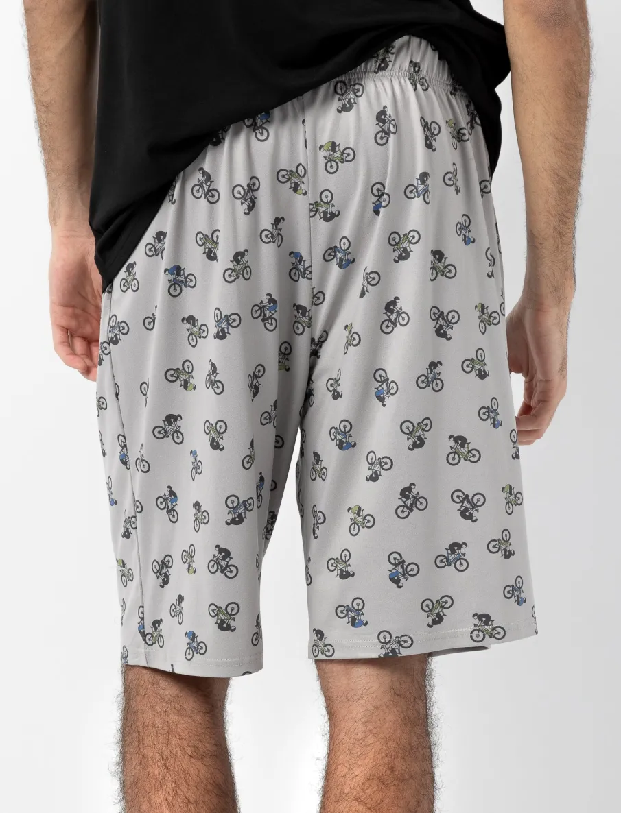 Pajama shorts with an elastic waistband