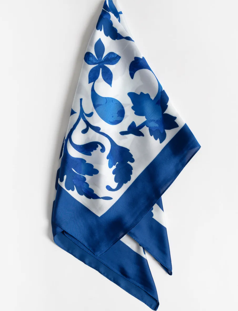 Patterned Scarf