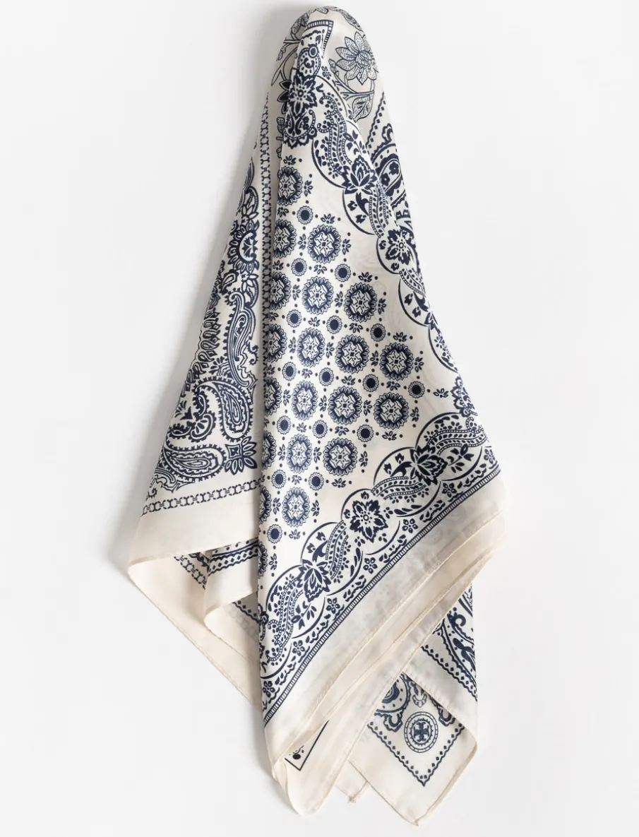 Patterned Scarf