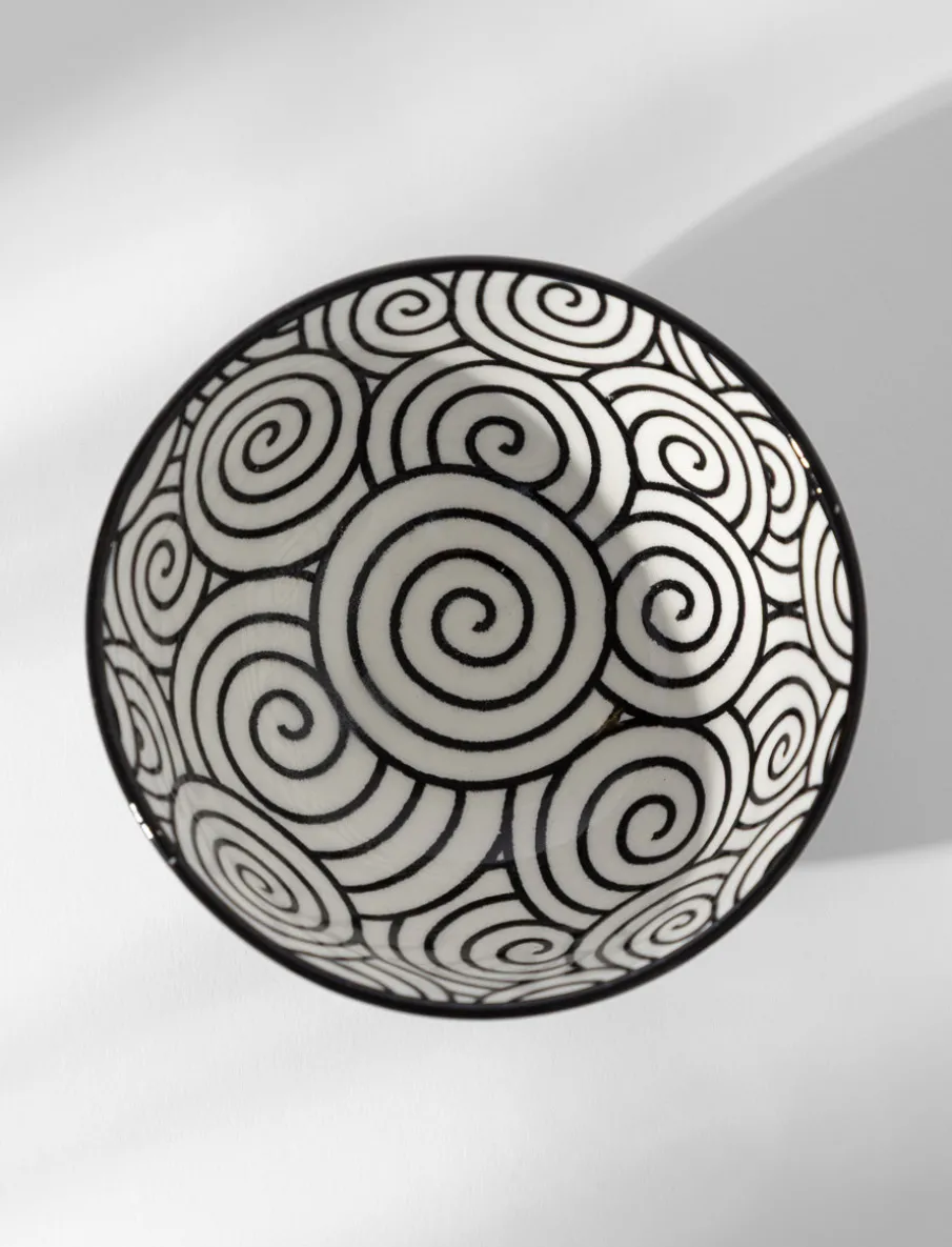 Patterned Stoneware Bowl