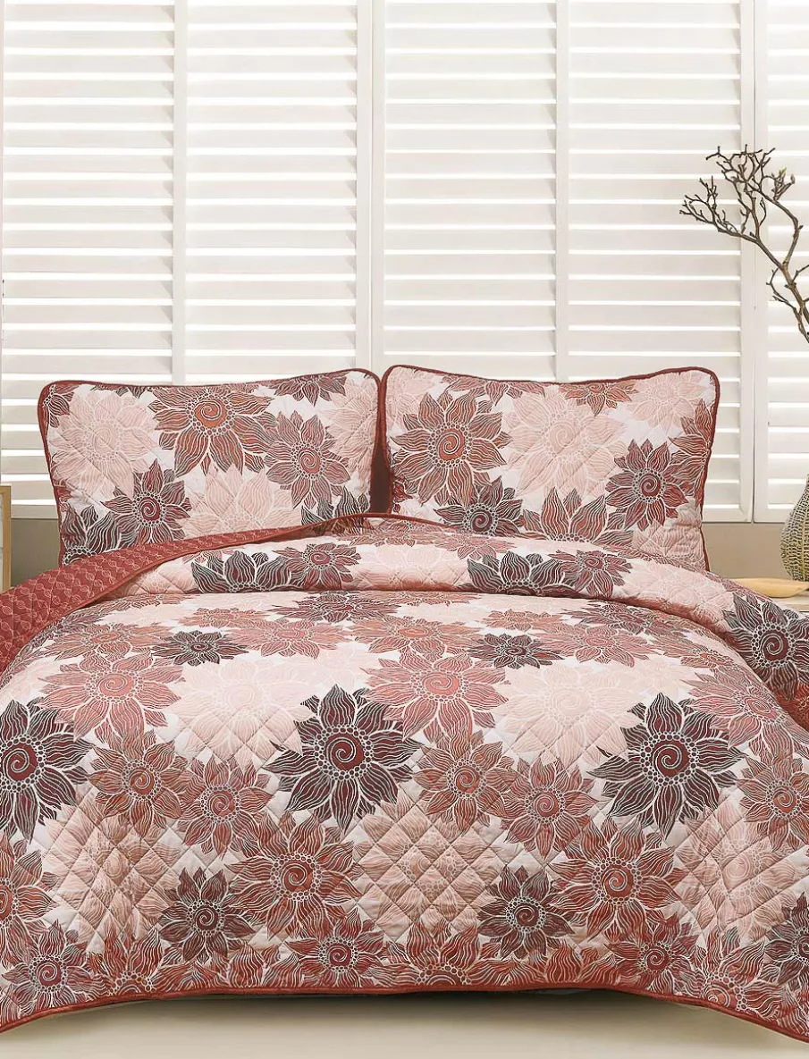 3-piece Reversible Quilt Set