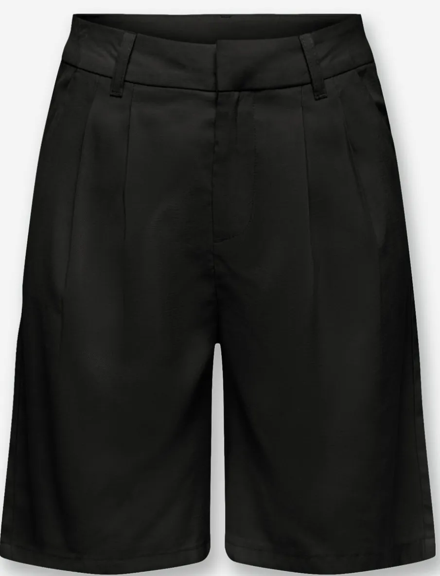 Plain Bermuda Shorts