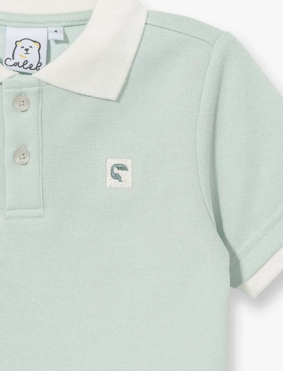 Polo Shirt with Contrasting Collar
