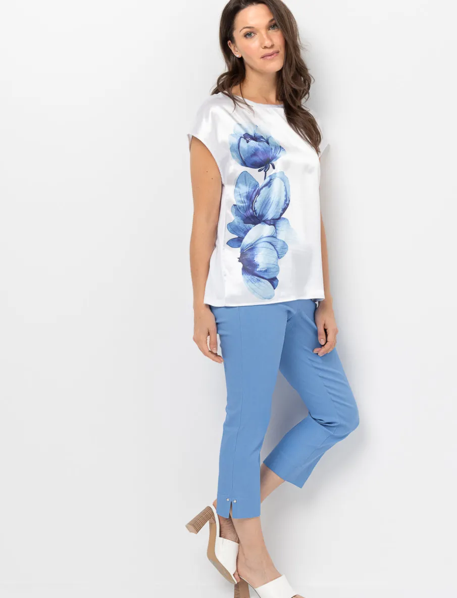 Pull-on Capri Pants