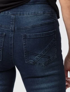 Pull-on Skinny Jeans