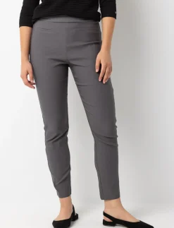 Pull-on Slim-leg Pants