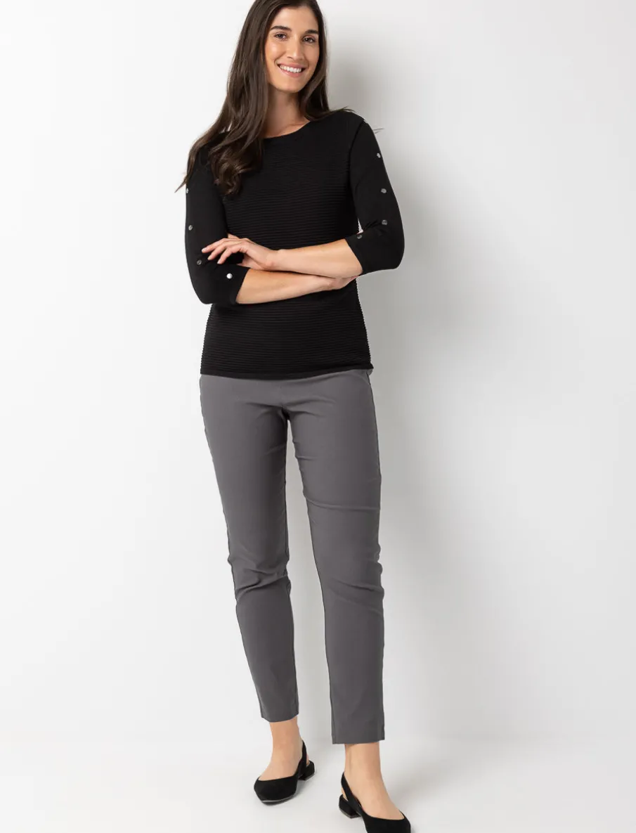 Pull-on Slim-leg Pants