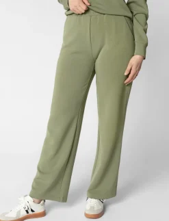 Pull-on Straight-leg Pants