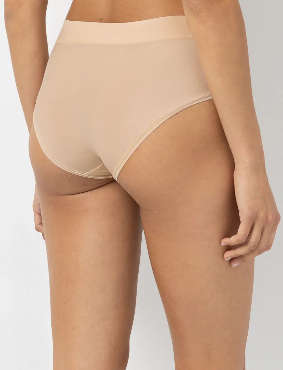 Regular Panty with V-cut