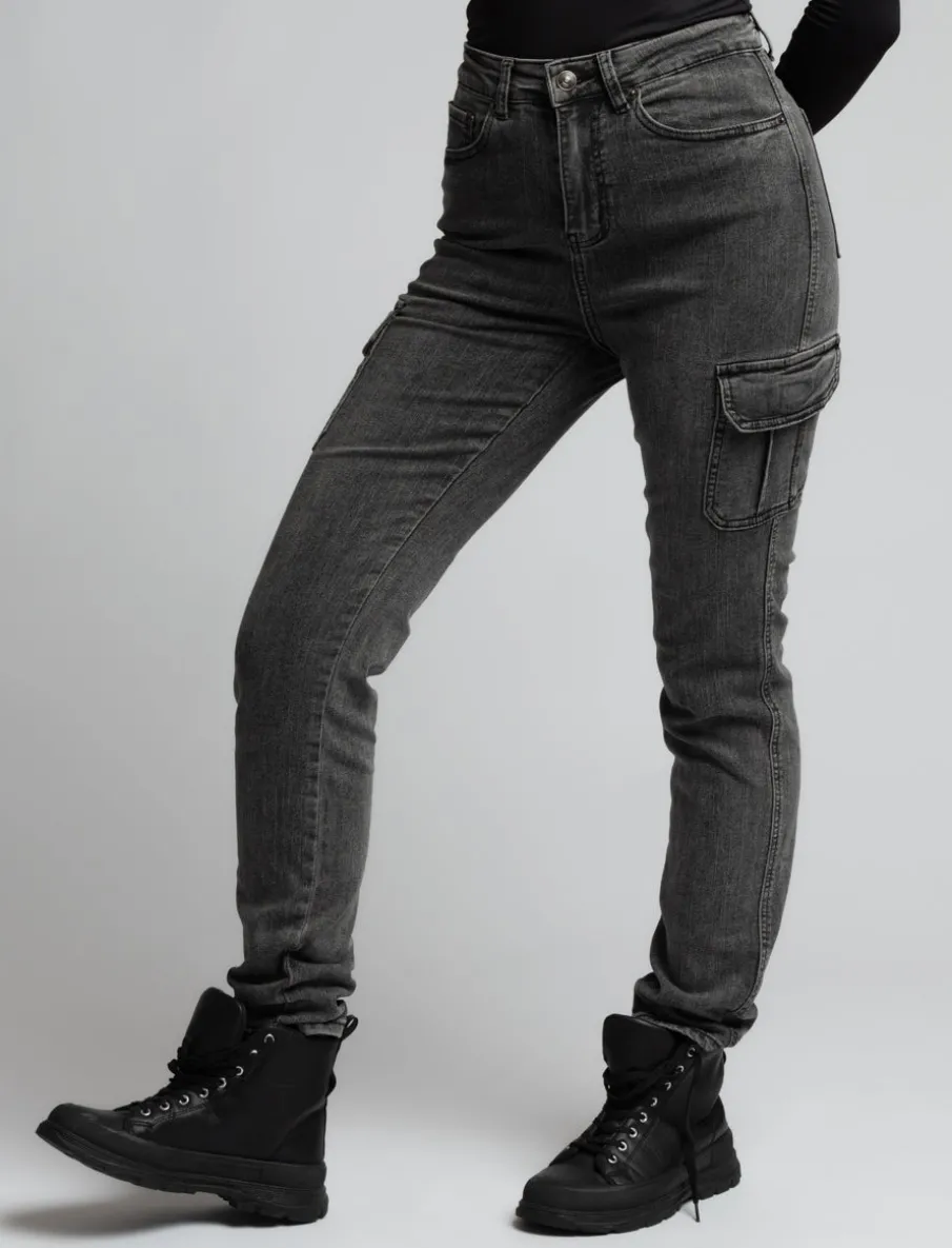 Regular-rise Skinny Cargo Jeans