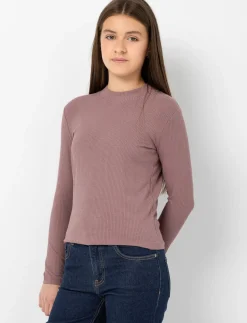 Ribbed Mock-neck T-shirt