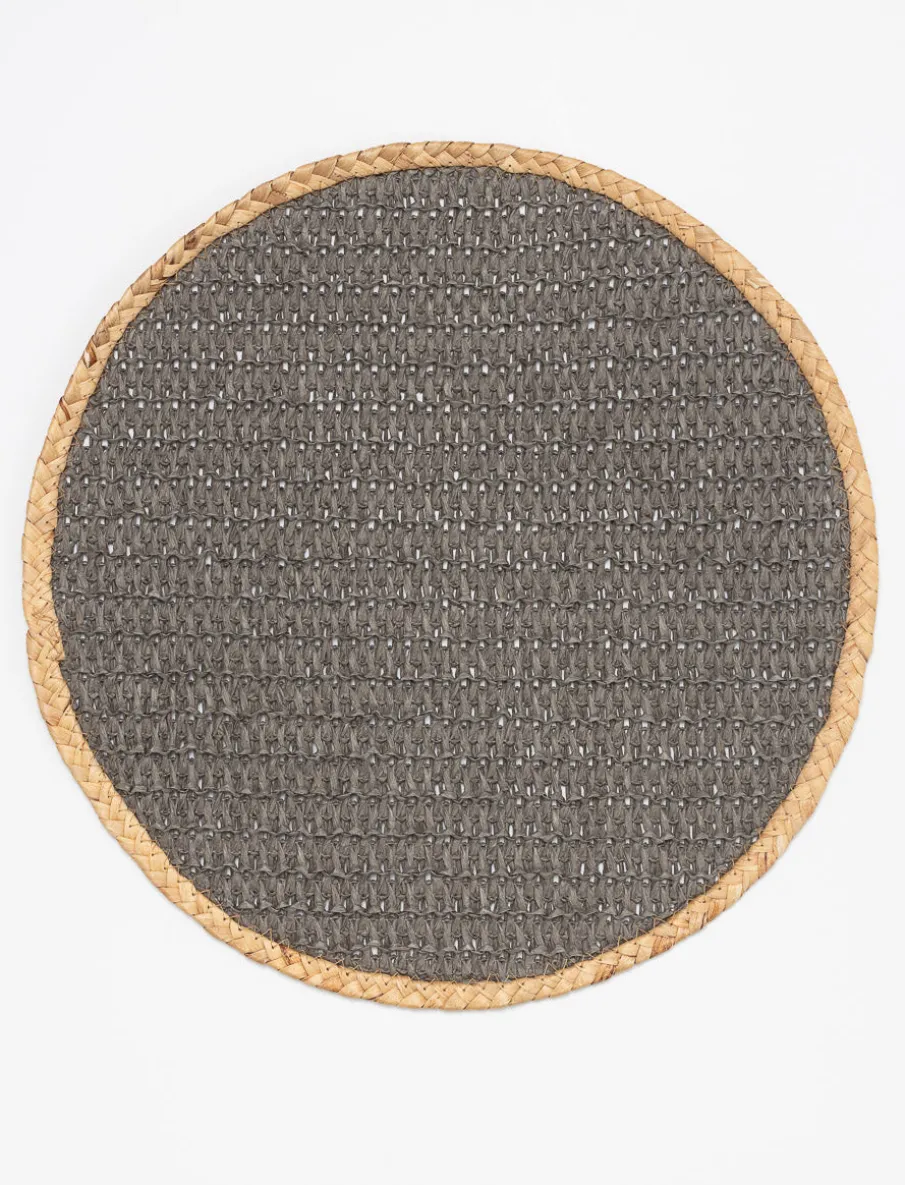 Round Water Hyacinth Placemat