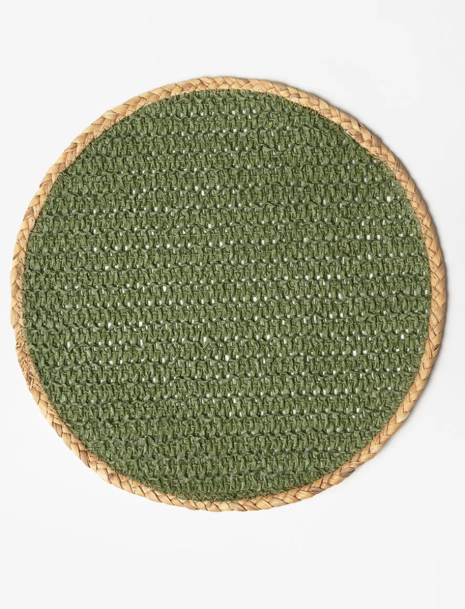 Round Water Hyacinth Placemat