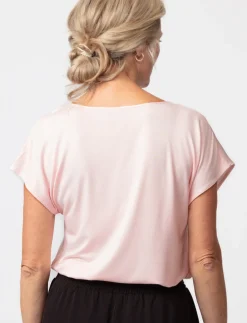 Satiny Dolman-sleeve T-shirt