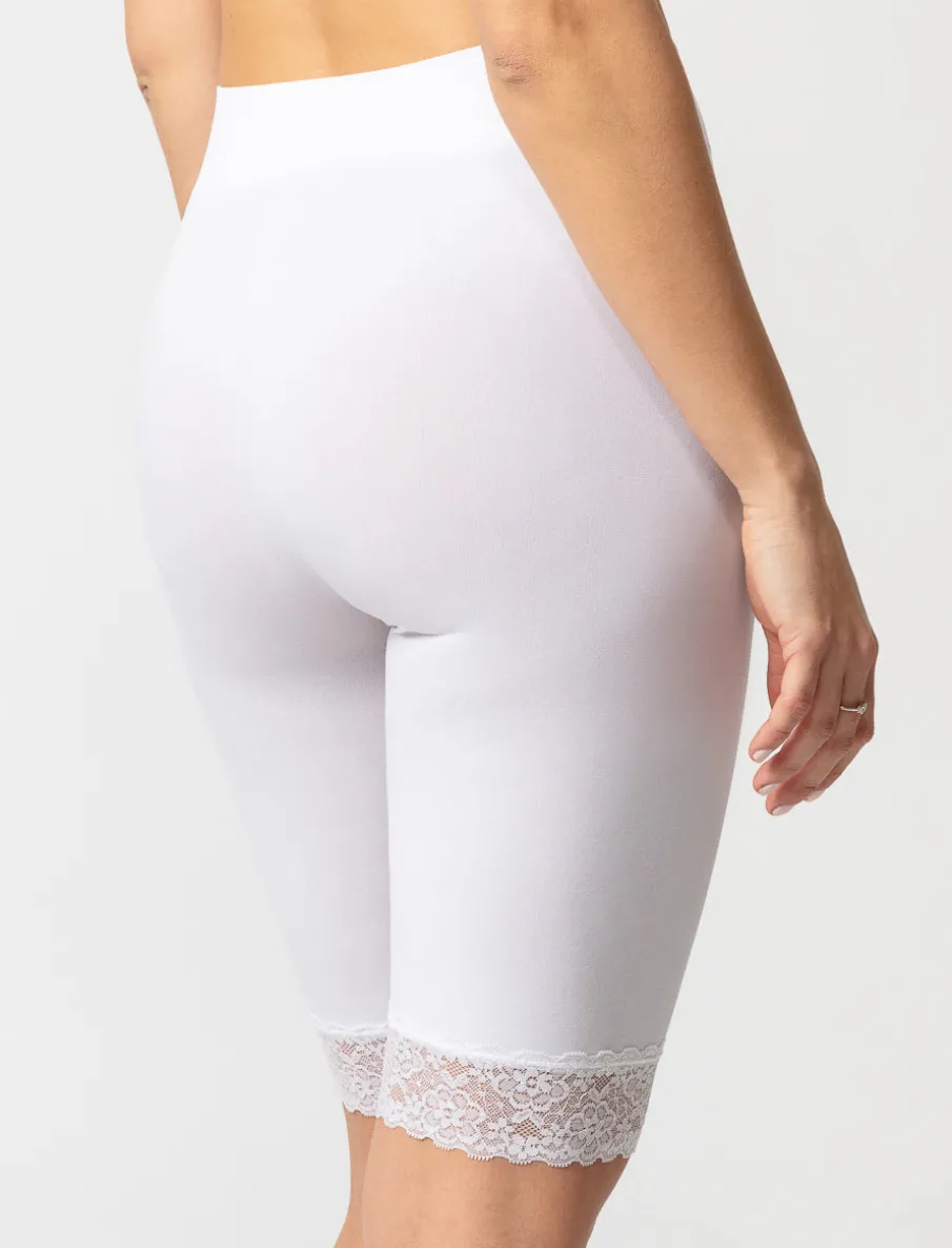Seamless Biker Shorts with Lace Accent