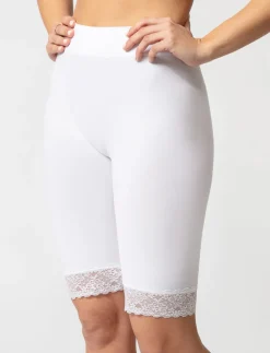 Seamless Biker Shorts with Lace Accent