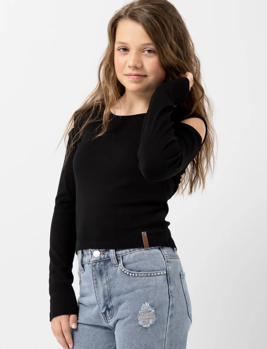 Semi-fitted T-Shirt with Open Shoulders