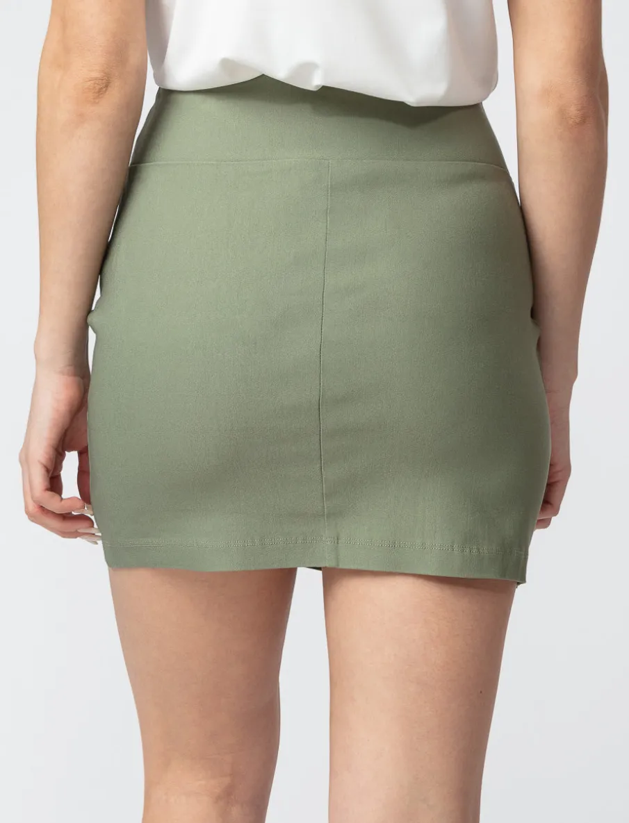 Short Pull-on Skirt