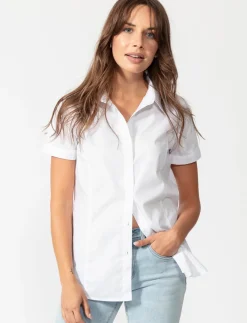 Short-sleeve Blouse