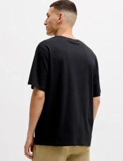 Short-sleeve Graphic T-shirt