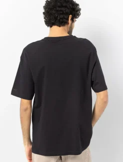 Short-sleeve Graphic T-shirt